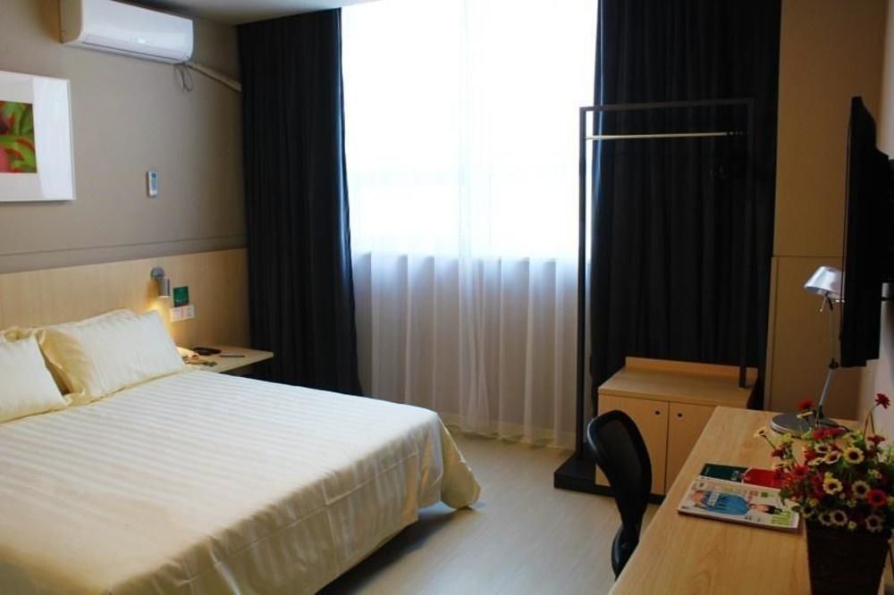 Jinjiang Inn Liuzhou Bubugao Square North Station Kültér fotó